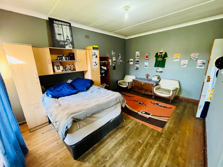 5 Bedroom Property for Sale in Gardeniapark Free State